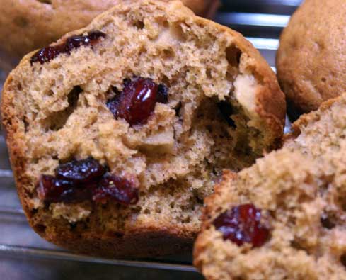 cranberry-apple-muffin cranberry apple muffin Cranberry Apple Muffins