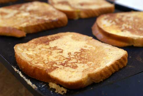french-toast-griddle-2 french toast griddle 2 Almond Vanilla French Toast