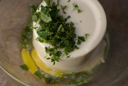 lasagna-ricotta lasagna ricotta Homemade Lasagna with Garden Herbs