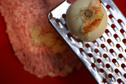 taco-burgers-grated-onion taco burgers grated onion Taco Burgers $5 Dinner Challenge