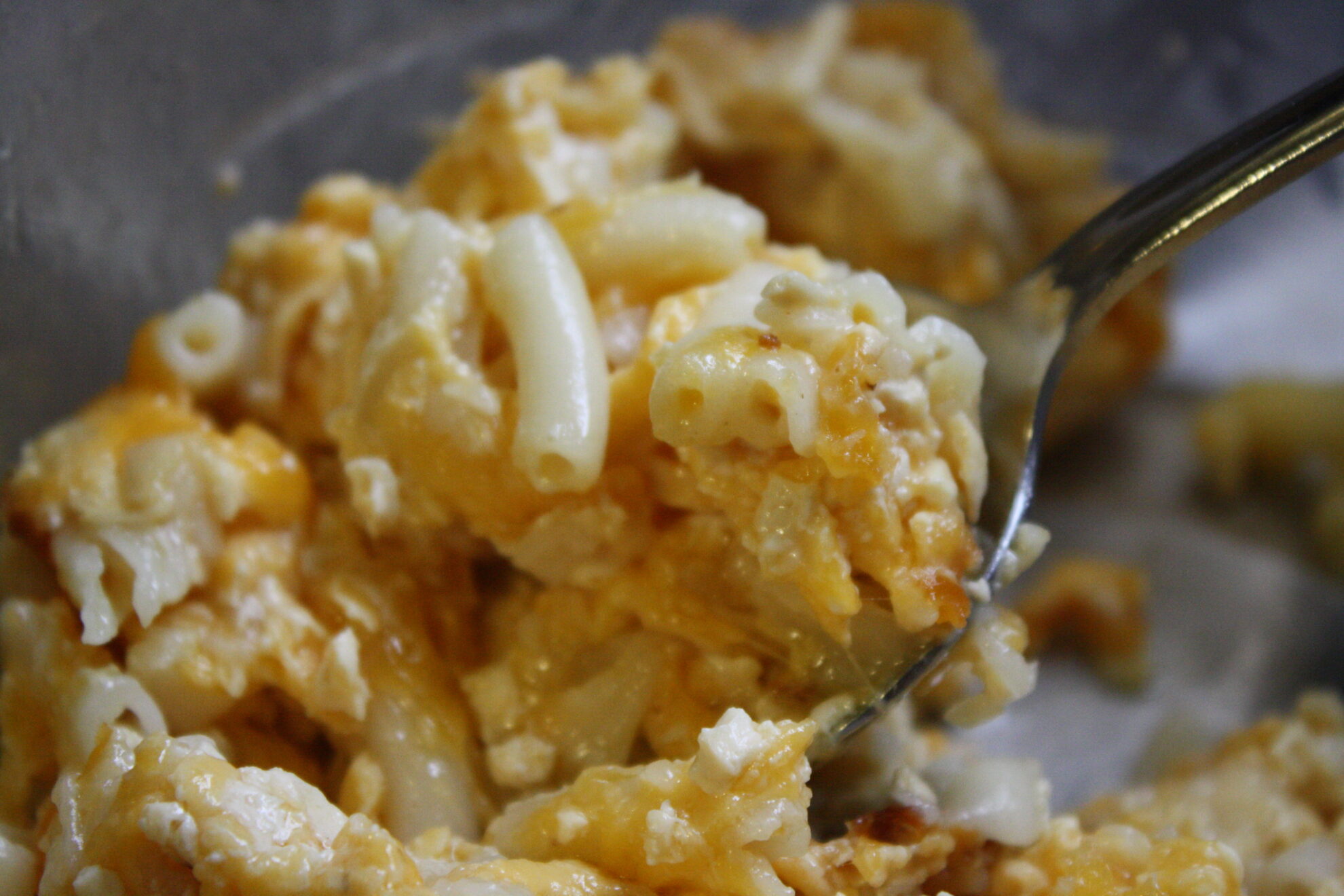 Out of this World Crockpot Macaroni and.