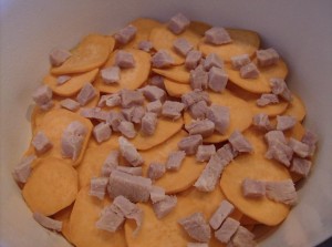 sp2layers 300x223 Scalloped Sweet Potatoes with Ham