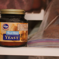 How To & Cooking Tutorials yeast in the freezer 200x200 How To & Cooking Tutorials