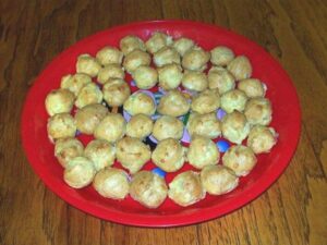 cream puffs2 300x225 Denises Cream Puff Recipe