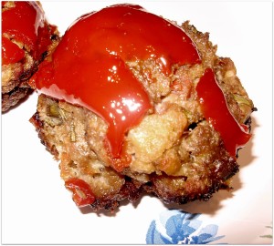 Mini Tex Mex Meatloaves 300x270 Lindseys Zesty Mini Meatloaves   Food Allergies on a Budget Recipe 