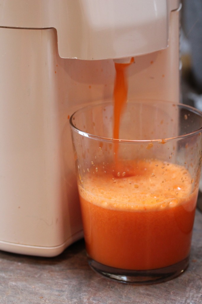 carrot juice 6 682x1024 Freezing Carrot Juice for Smoothies (or What I Did with 3 lbs. of Carrots)   Kitchen Shortcut