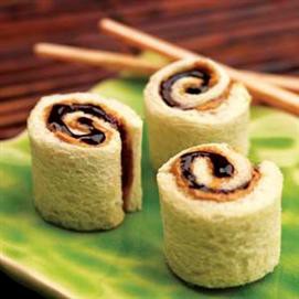 peanut butter and jelly sushi peanut butter and jelly sushi Peanut Butter and Jelly Sushi Lunchbox Inspiration