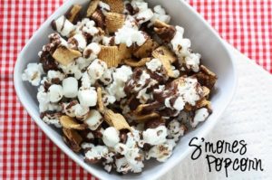 smorespopcorn 300x199 Smores Popcorn   Sweet Fall Treat