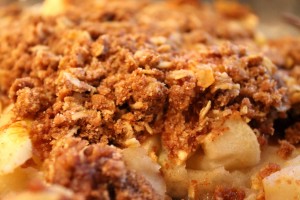 apple crisp apple crisp 300x200 Apple Crisp Freezer, Slow Cooker, Oven and Campfire {Guest Post}