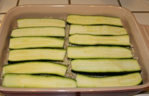 Layering zucchini for Baked Zucchini Parmesan (640x414) Layering zucchini for Baked Zucchini Parmesan 640x414 300x194 Aleas Baked Zucchini Parmesan