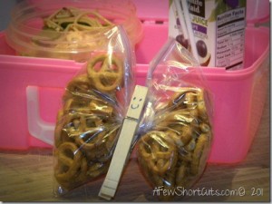 butterfly 300x225 Butterfly Pretzels  Lunchbox Inspiration