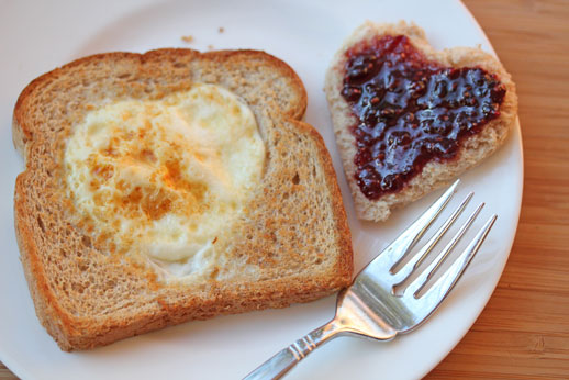 heart-y-pop-eyes heart y pop eyes Fun Food Ideas for Valentines Day New on SCJohnson.com