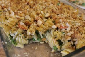 Pasta Alfredo Casserole with Bread crumb topping (640x427) Pasta Alfredo Casserole with Bread crumb topping 640x427 300x200 Aleas Pasta Alfredo Casserole