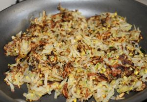 Hash-Browns with summer squash recipe Hash Browns with summer squash recipe 640x448 300x210 Aleas Hash Browns with Summer Squash