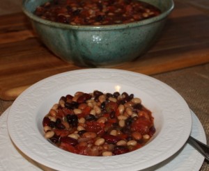 Fast and Easy Chipotle Chili Recipe 640x525 300x246 Aleas 4 Bean Chipotle Chili