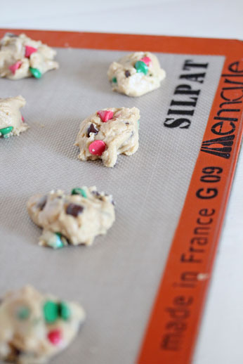 silpat-cookies silpat cookies {CLOSED!} Silpat Baking Mats {Giveaway}