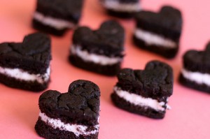 oreotreat 300x199 Valentines Day Oreo Treats  Kids in the Kitchen
