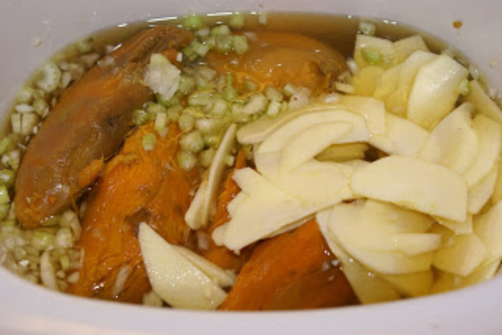 Slow Cooker Sweet Potato and Apple Soup 5 Dinners Budget Recipes