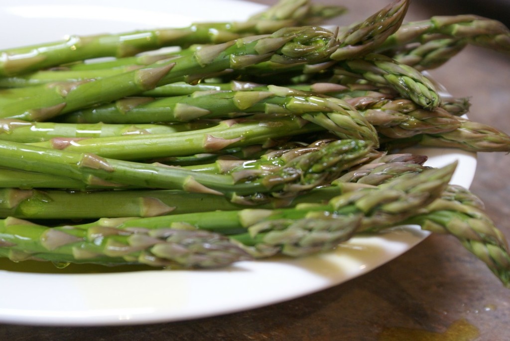 How to Saute (and Roast) Asparagus | 5DollarDinners.com