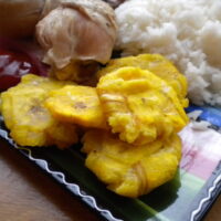 Chicken and Tostones (Fried Plantains)