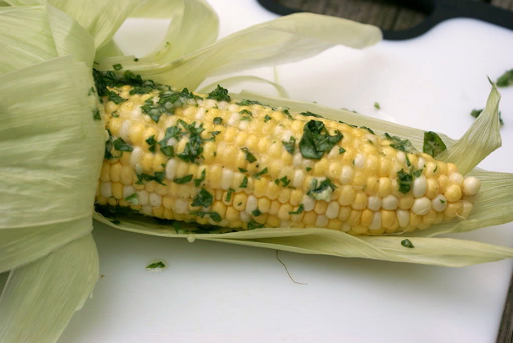 How to Grill Corn on the Cob from 5DollarDinners.com