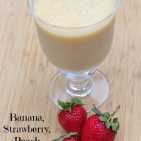 banana strawberry peach smoothi