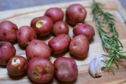 grilled red potato salad