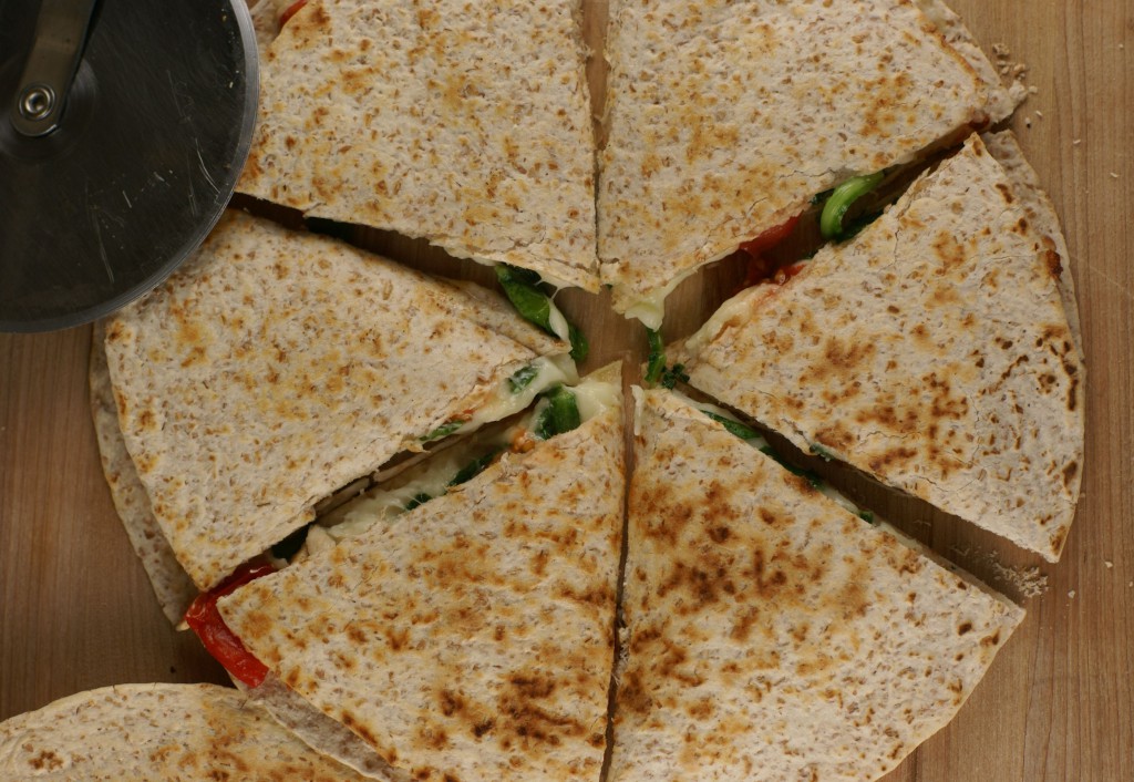 Chicken and Spinach Queso Quesadillas from 5DollarDinners.com