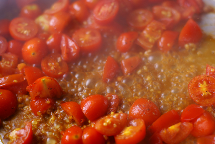 spinach tomato saute