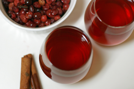 healthy homemade holiday cider