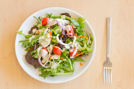 Easy Homemade Ranch Dressing on $5 Dinners