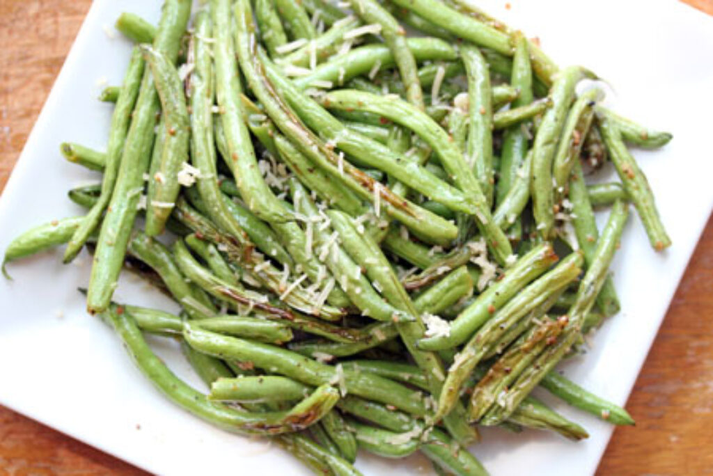 Oven Roasted Garlic Green Beans | 5DollarDinners.com
