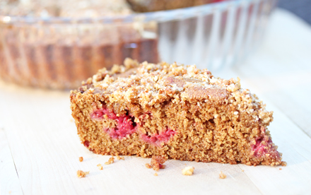 Almond Raspberry Breakfast Cake | 5DollarDinners.com