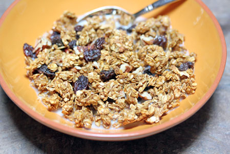 pumpkin pecan granola