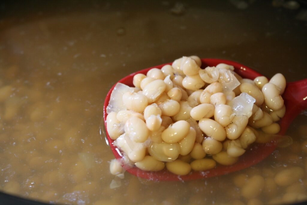 slow cooker batch cooking navy beans