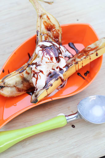 Grilled Banana Splits