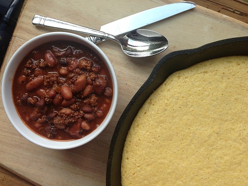 slow cooker chili skillet cornbread