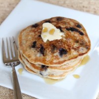 blueberry oatmeal pancakes