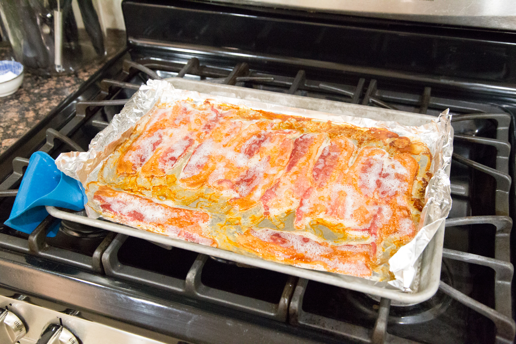 How to Cook Bacon in the Oven