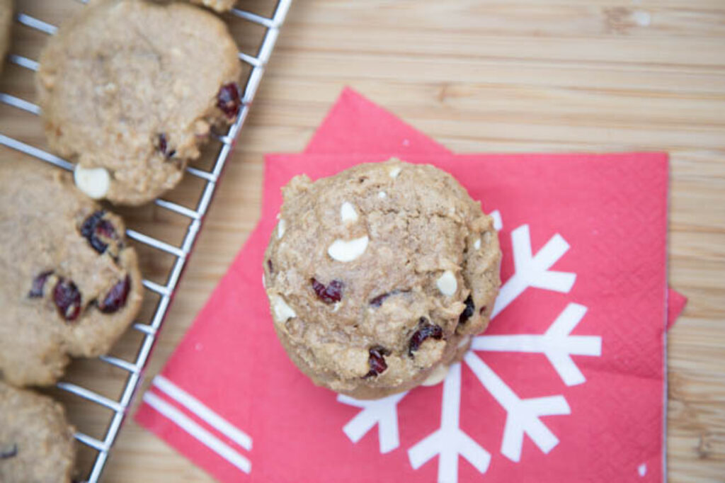 White Chocolate Cranberry Oatmeal Cookies Recipe