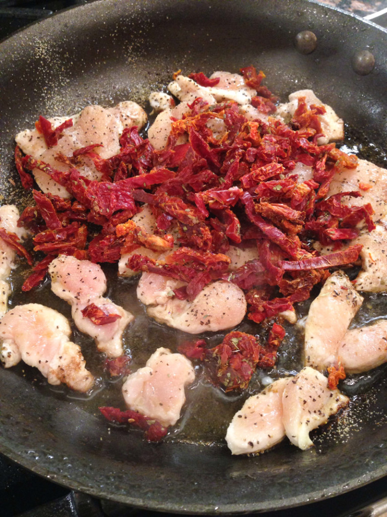 Creamy Chicken, Sundried Tomato & Pasta Skillet Dinner-3