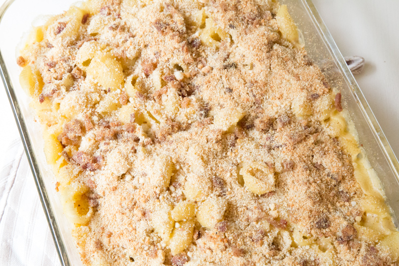 Mac n Cheese with Bacon-Bread Crumbs Recipe