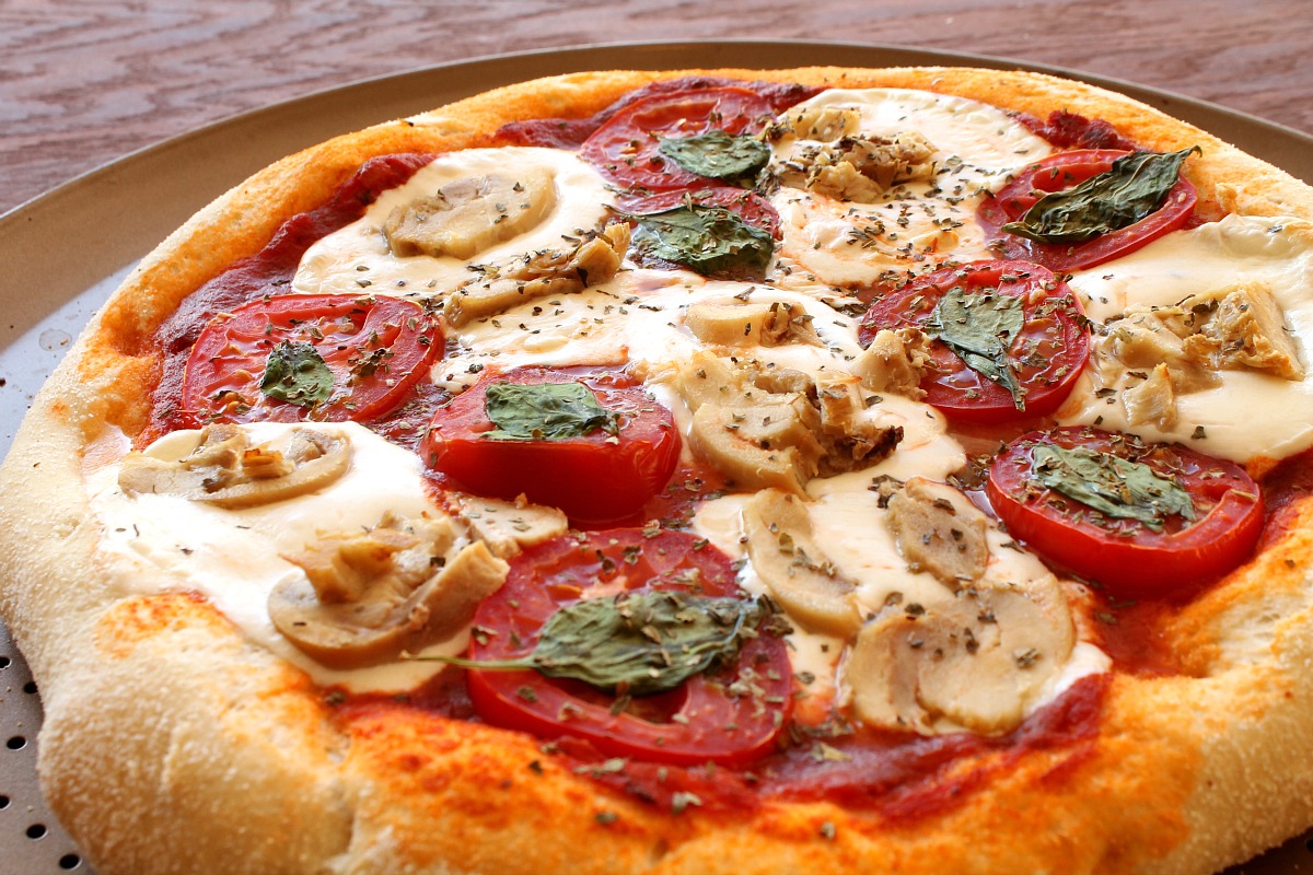 Pizza au Poulet Margherita de 5DollarDinners.com