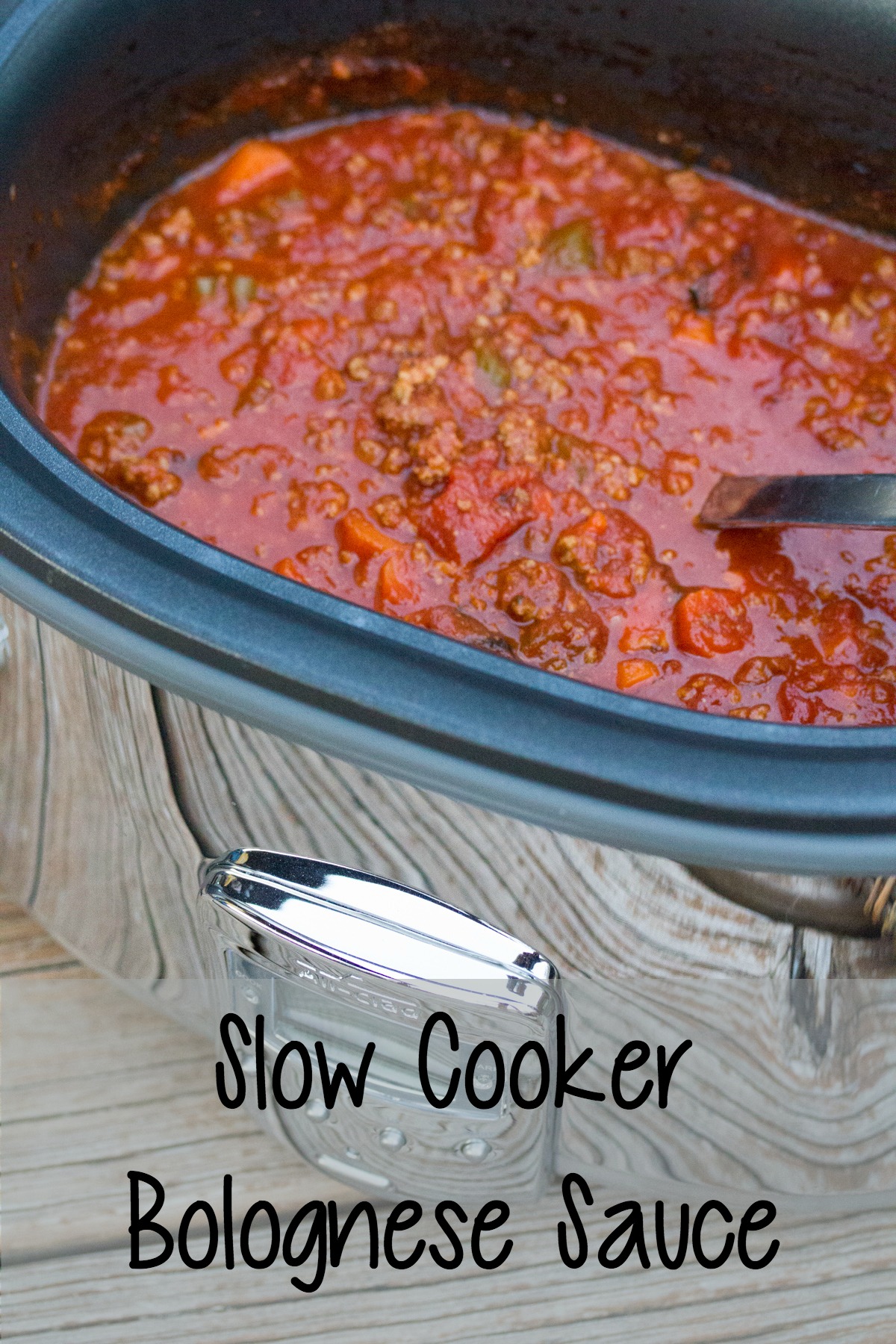 Slow Cooker Bolognese Sauce on 5DollarDinners.com