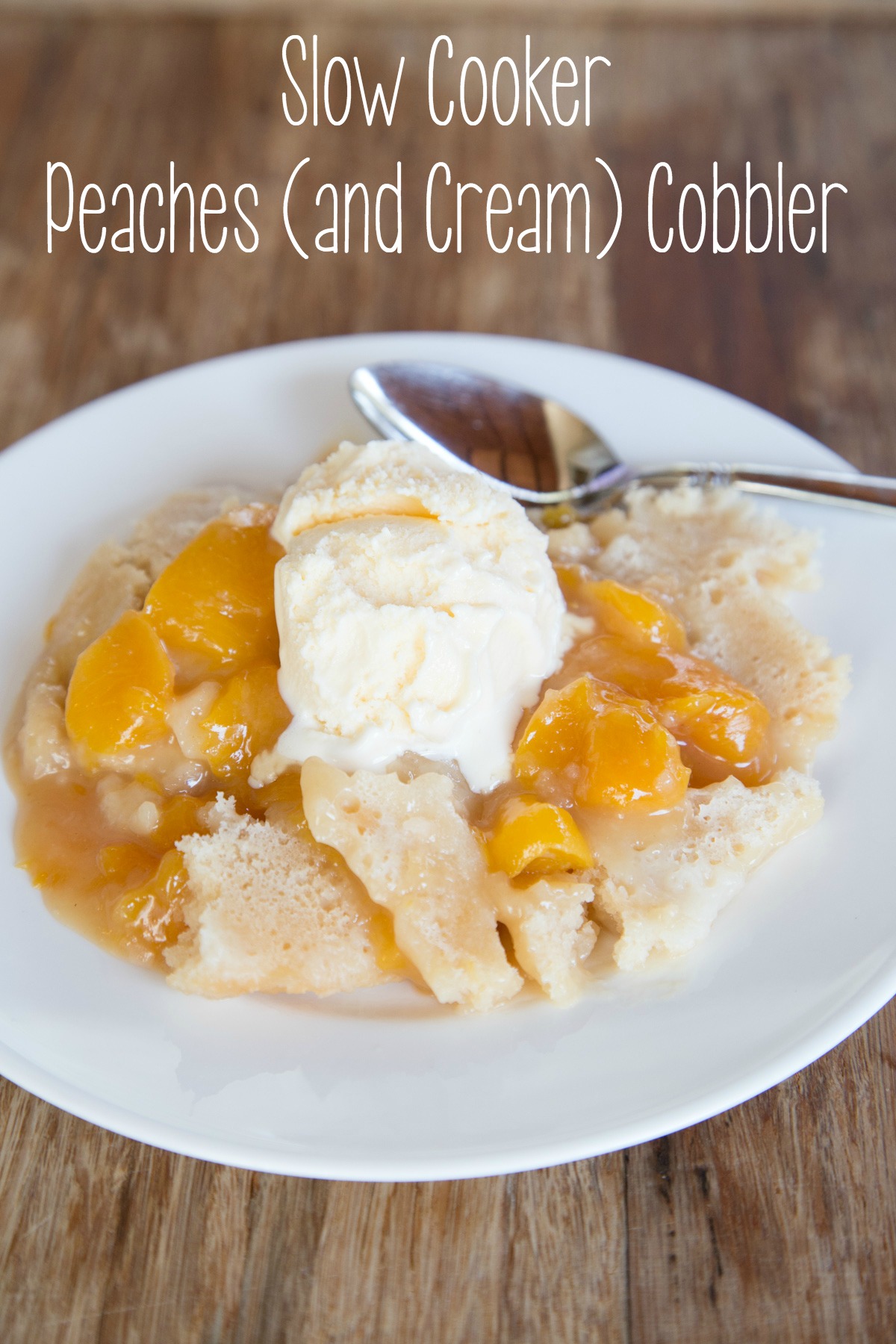 Slow Cooker Peach Cobbler | 5DollarDinners.com