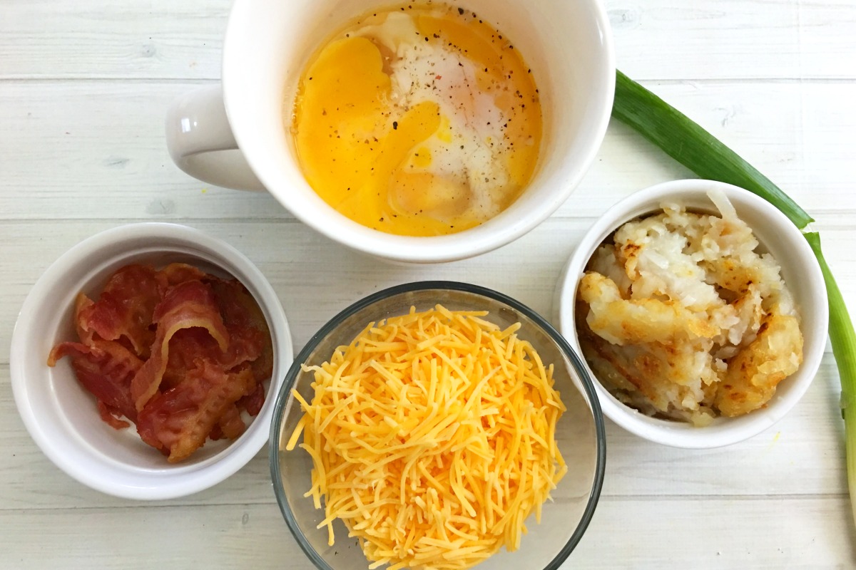 Loaded Potato Breakfast Omelet in a Mug Recipe from 5DollarDinners.com