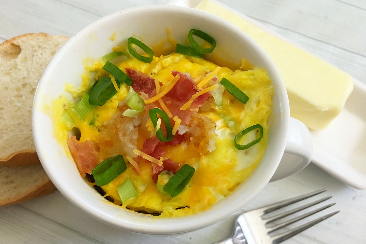 Loaded Potato Breakfast Omelet in a Mug Recipe from 5DollarDinners.com