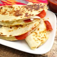 Pizzadillas, an easy one dish dinner from 5DollarDinners.com