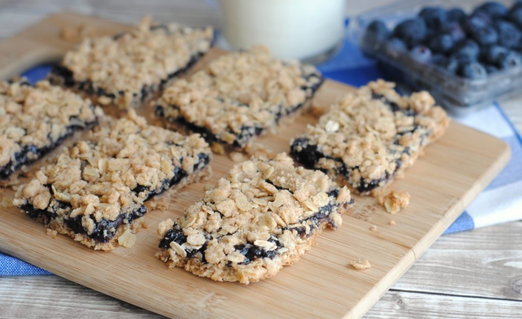 blueberry crumble bars