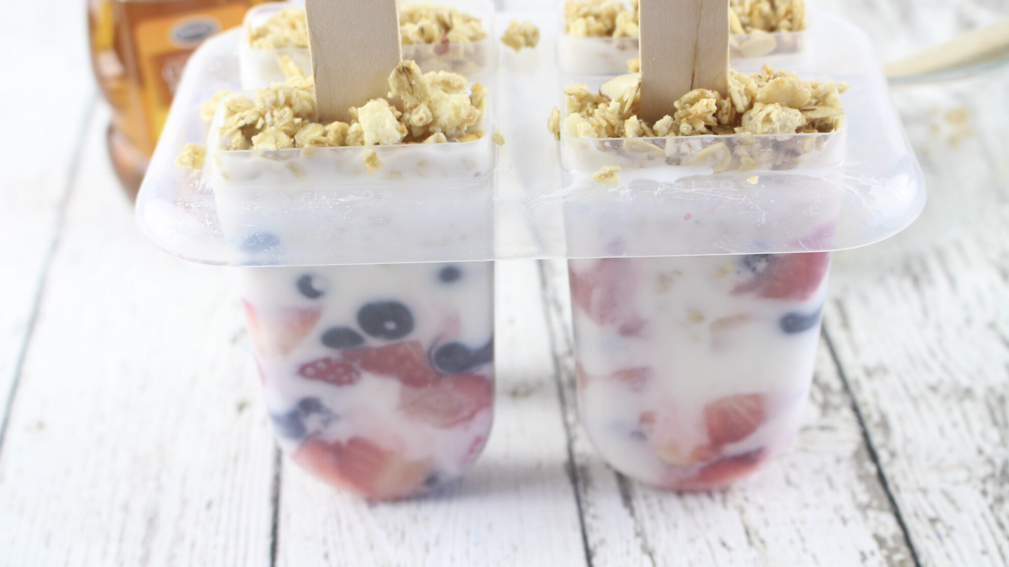 Berry Yogurt Breakfast Pops